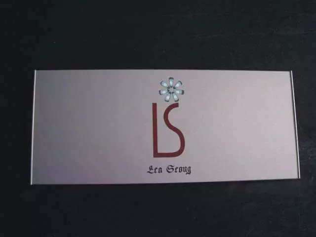 不同材質的标識标牌賞析(圖6) 不同材質的标識标牌賞析(圖6)